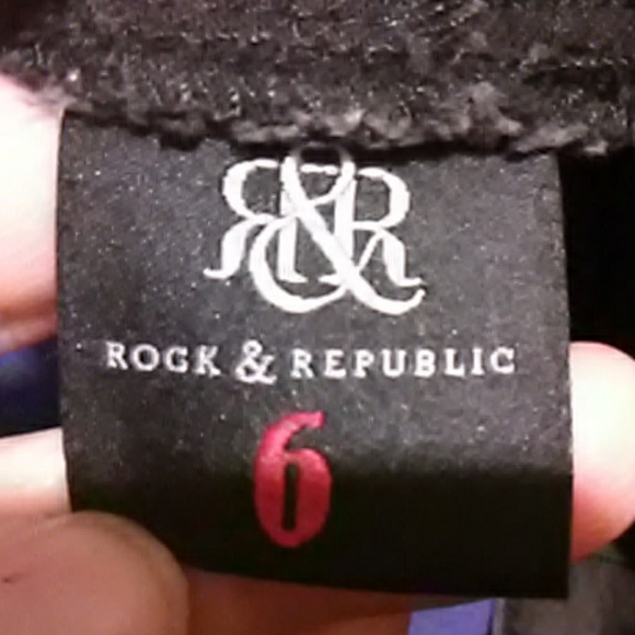 Rock & Republic Black Deconstructed Jeans - Picture 7 of 8